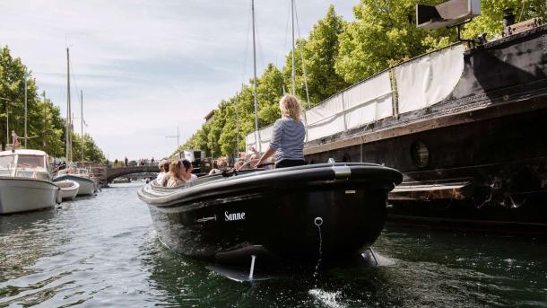 Hey Captain boat sailing in Christianshavn, Copenhagen