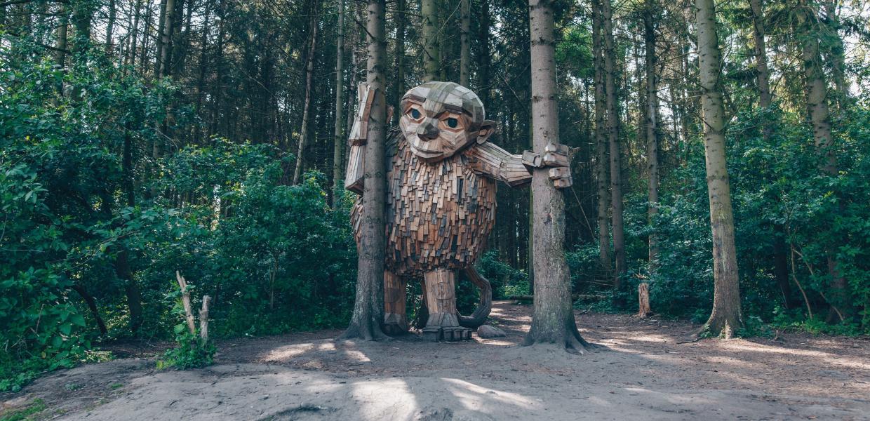 ©Lille Tilde af Thomas Dambo