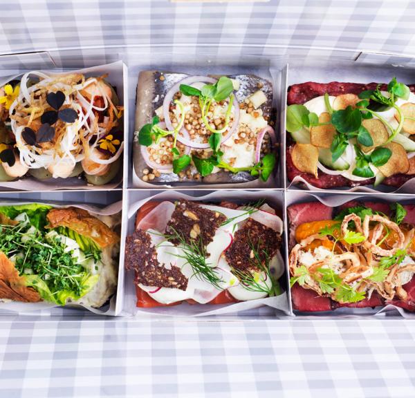 Smørrebrød som take away hos Aamanns Deli og Take Away